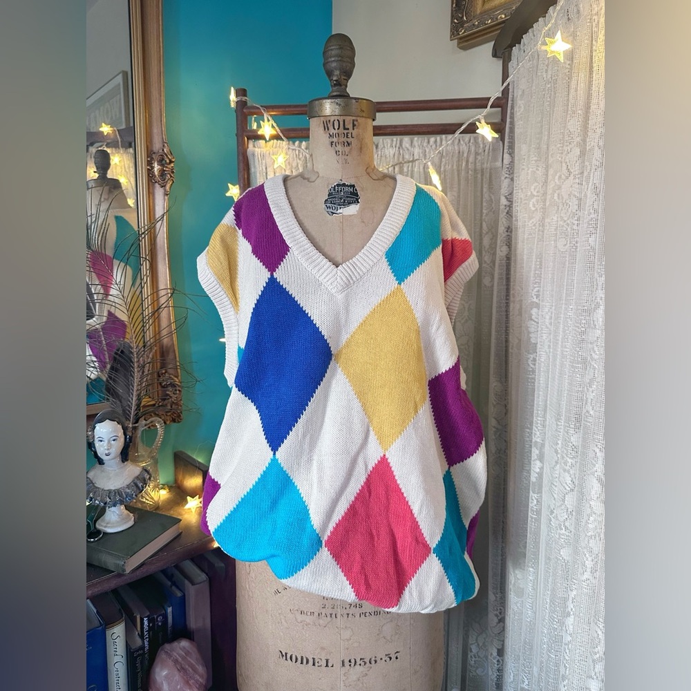 Vintage 1980s Austin Reed Argyle Rainbow Golf Vest Size Large 🌈